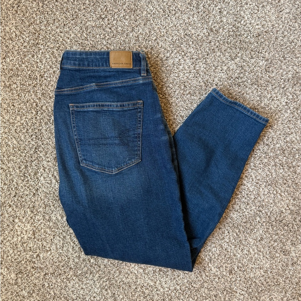 American Eagle Outfitters Women's Dark Blue Stretch Mom Jeans Jeans - Picture 2 of 5